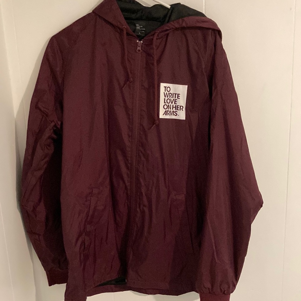 TWLOHA wind breaker
